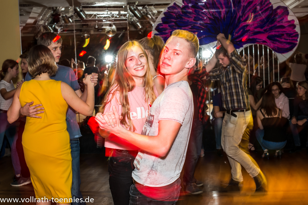 2019 11 09 Tanzparty Jugend 0089